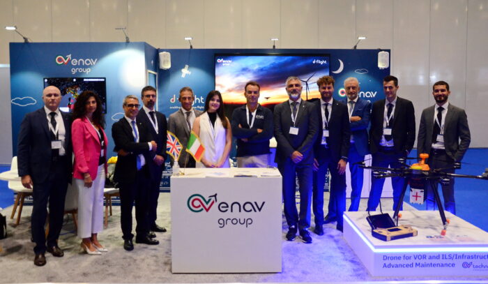 immagine di enav d flight al drone x 2022