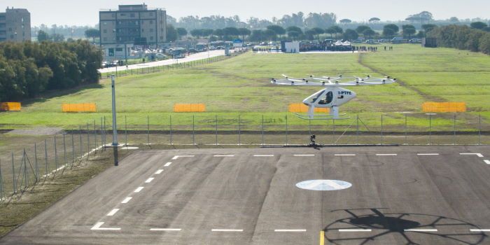 primo volo air taxi fiumicino roma