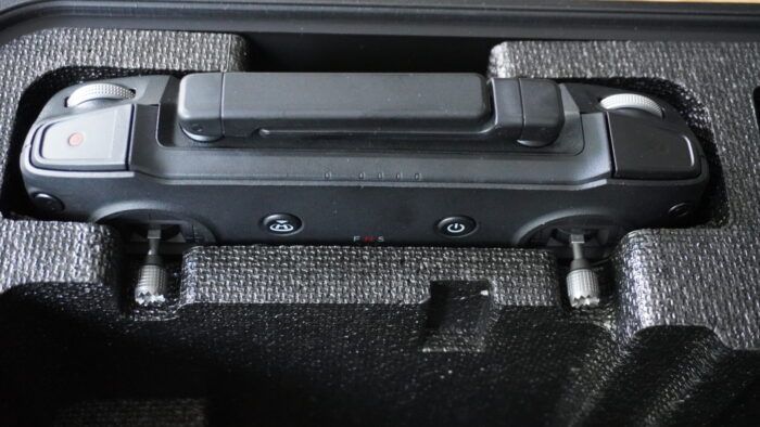 immagine di radiocomando valigia DSC01904 w