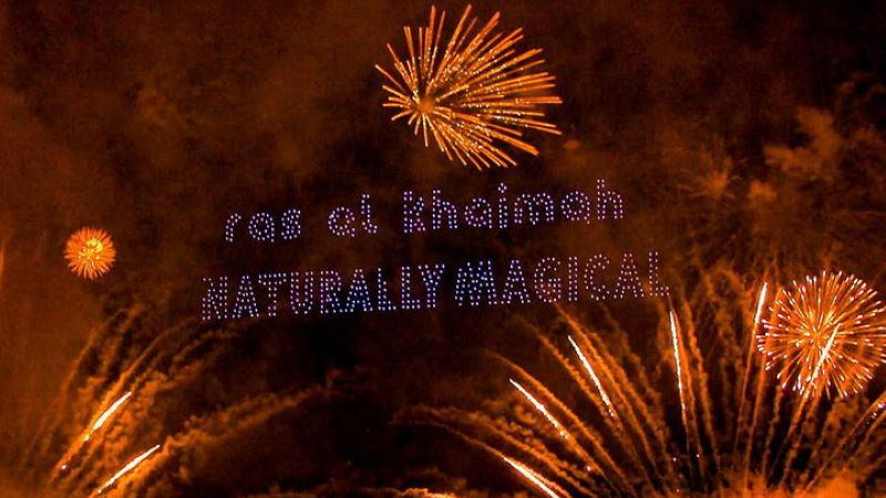 record droni luminosi Ras Al Khaimah fine anno 2022
