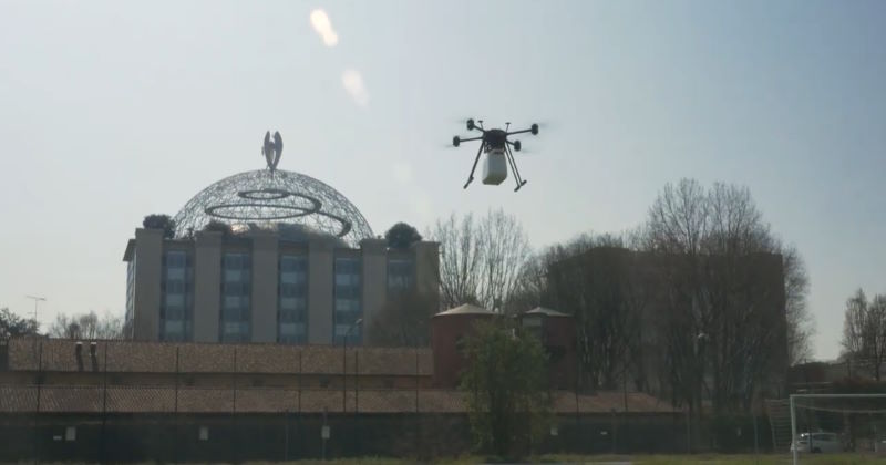milano ospedale san raffaele droni trasporto