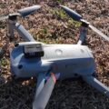 immagine di dronetag beacon installato su drone specific