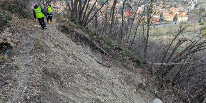 immagine di frana sentiero bregoli