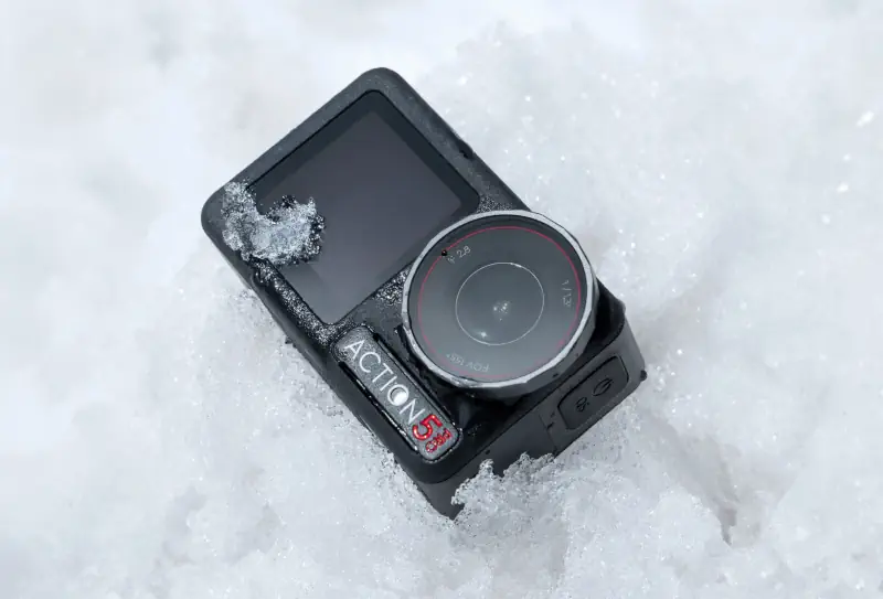 dji osmo action 5 pro nella neve