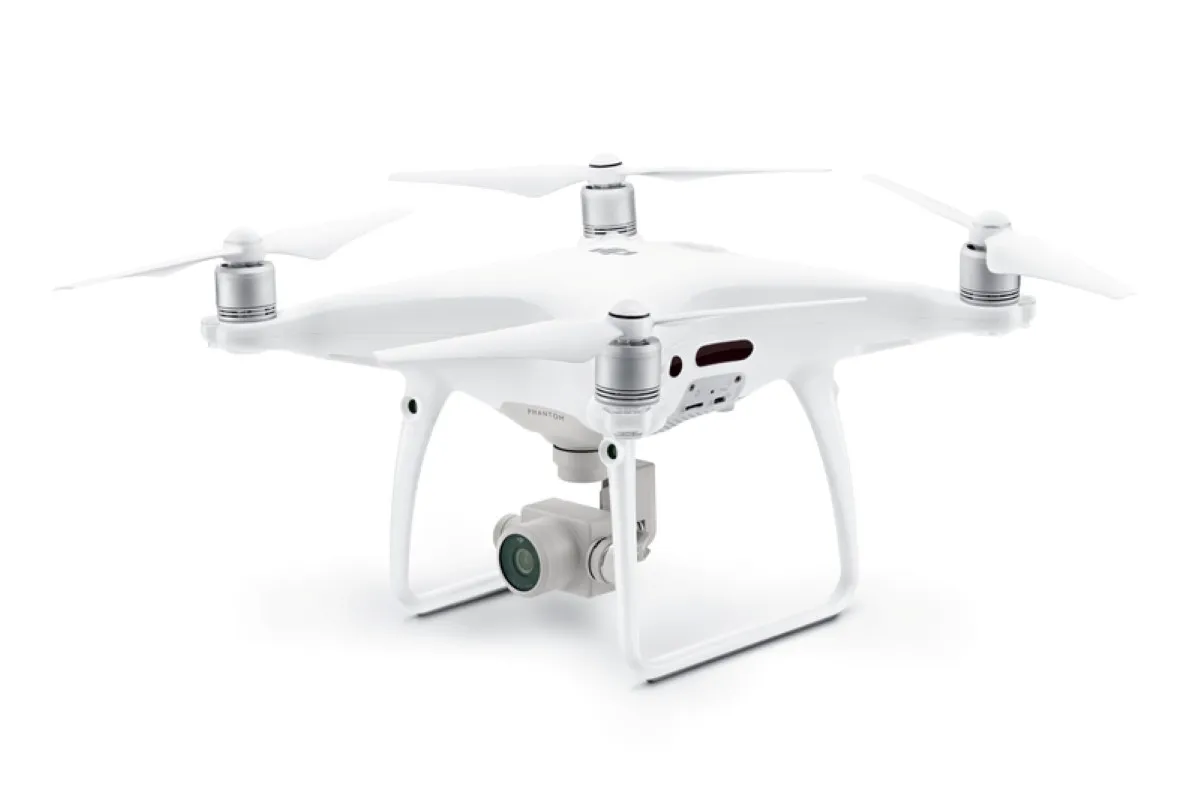 dji termina il supporto per phantom 4 pro e phantom 4 advanced