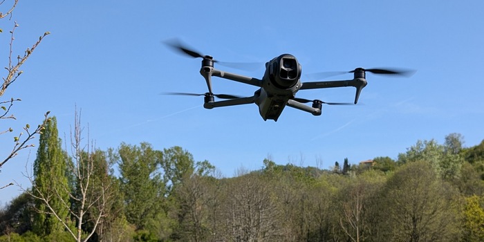 immagine di mavic 4 pro volo PXL 20250412 081309329.MP