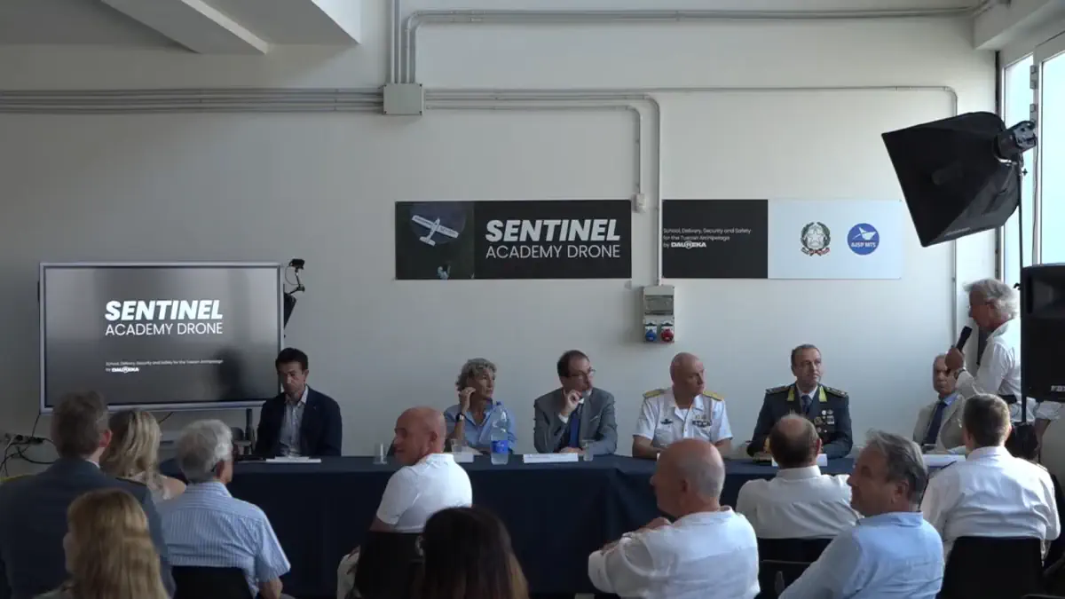 inaugurazione sentinel academy drone scuola dorni a livorno