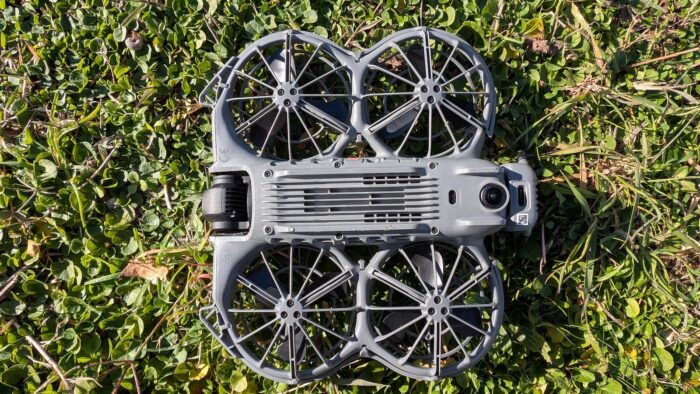 Sensori inferiori a infrrossi e camera omnidirezionale